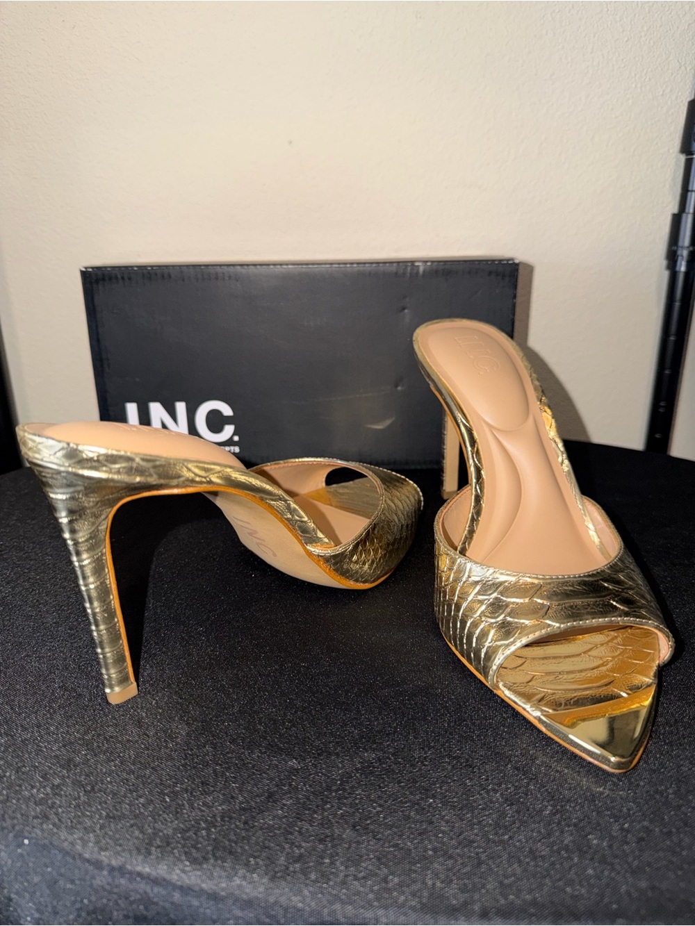 INC International Concepts Gold Pointed-Toe High Heel Mule